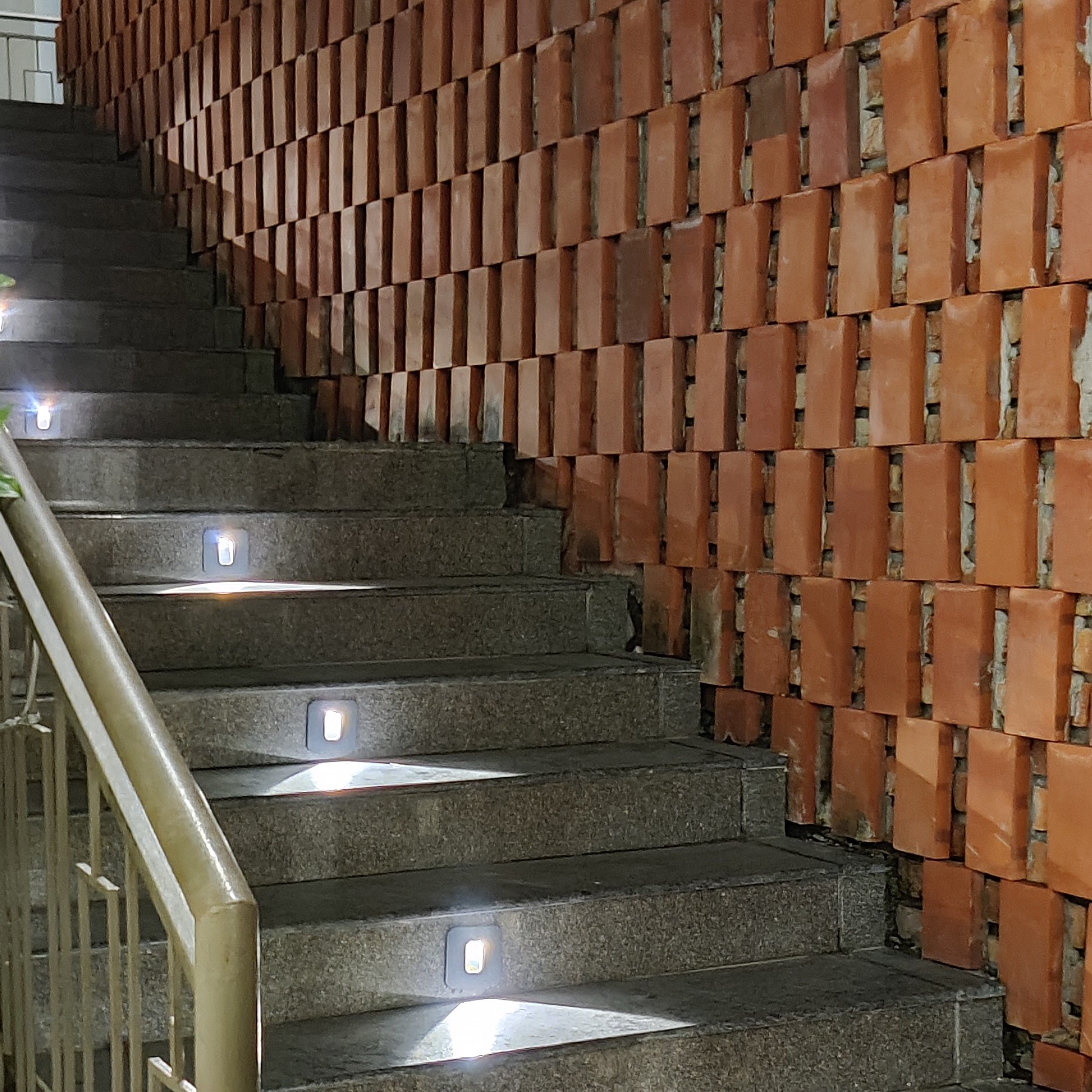 Prashanti Banquet & Health Club by Digvijay Rajdev Architects