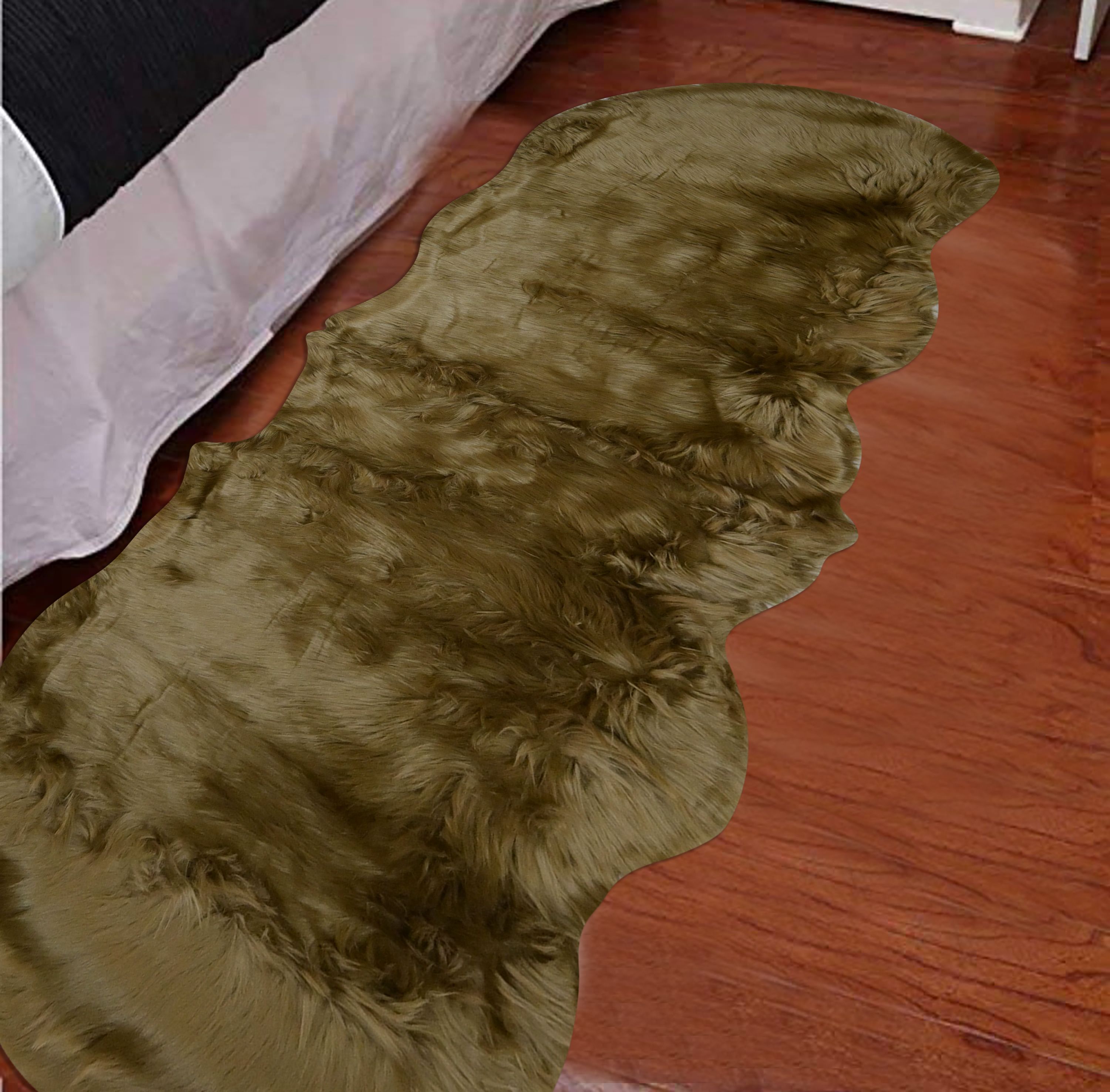 Faux Fur Runner Olive