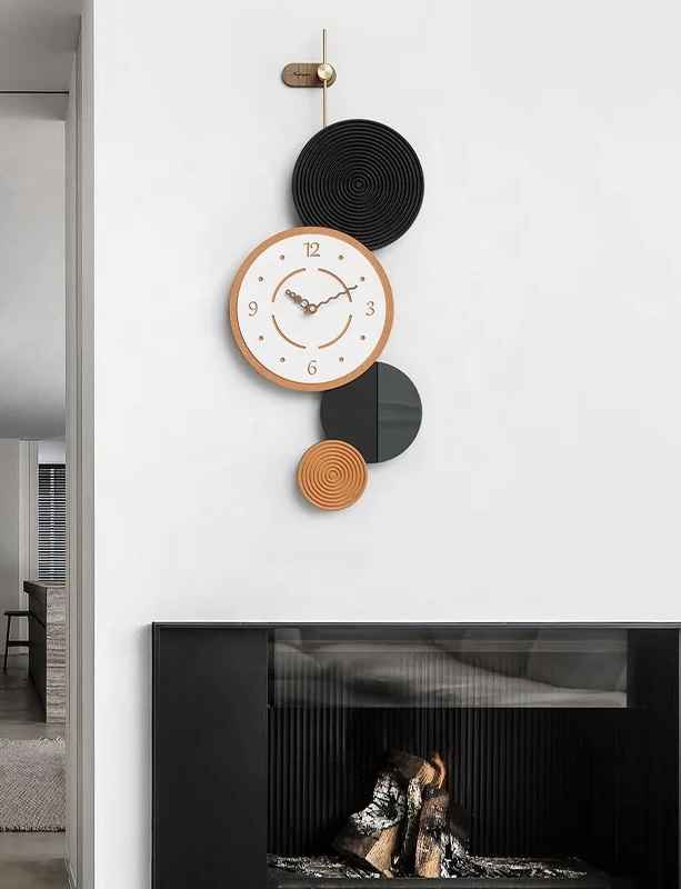 Splendid Wall Clock