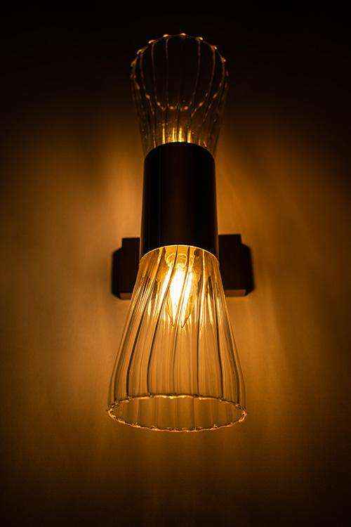 Vesta Wall Lamp