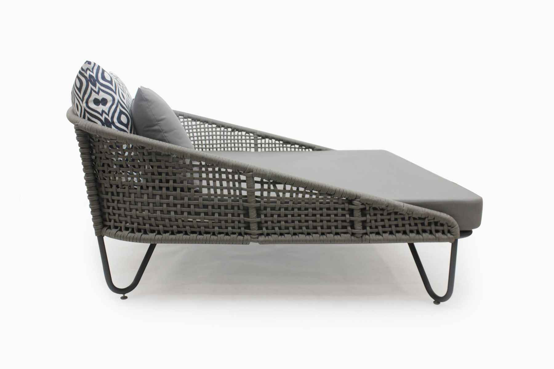 Calen Patio Daybed