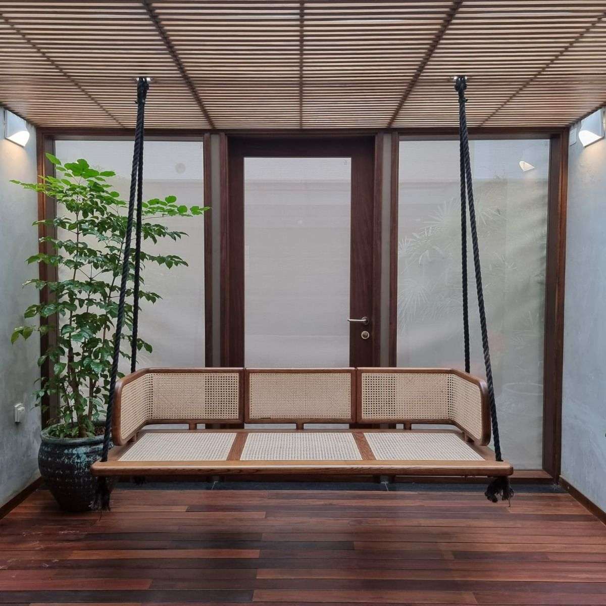 Rattan Swing