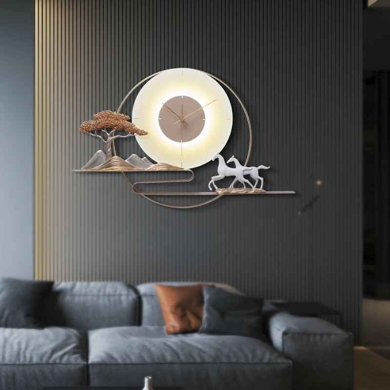 Splendid Wall Clock