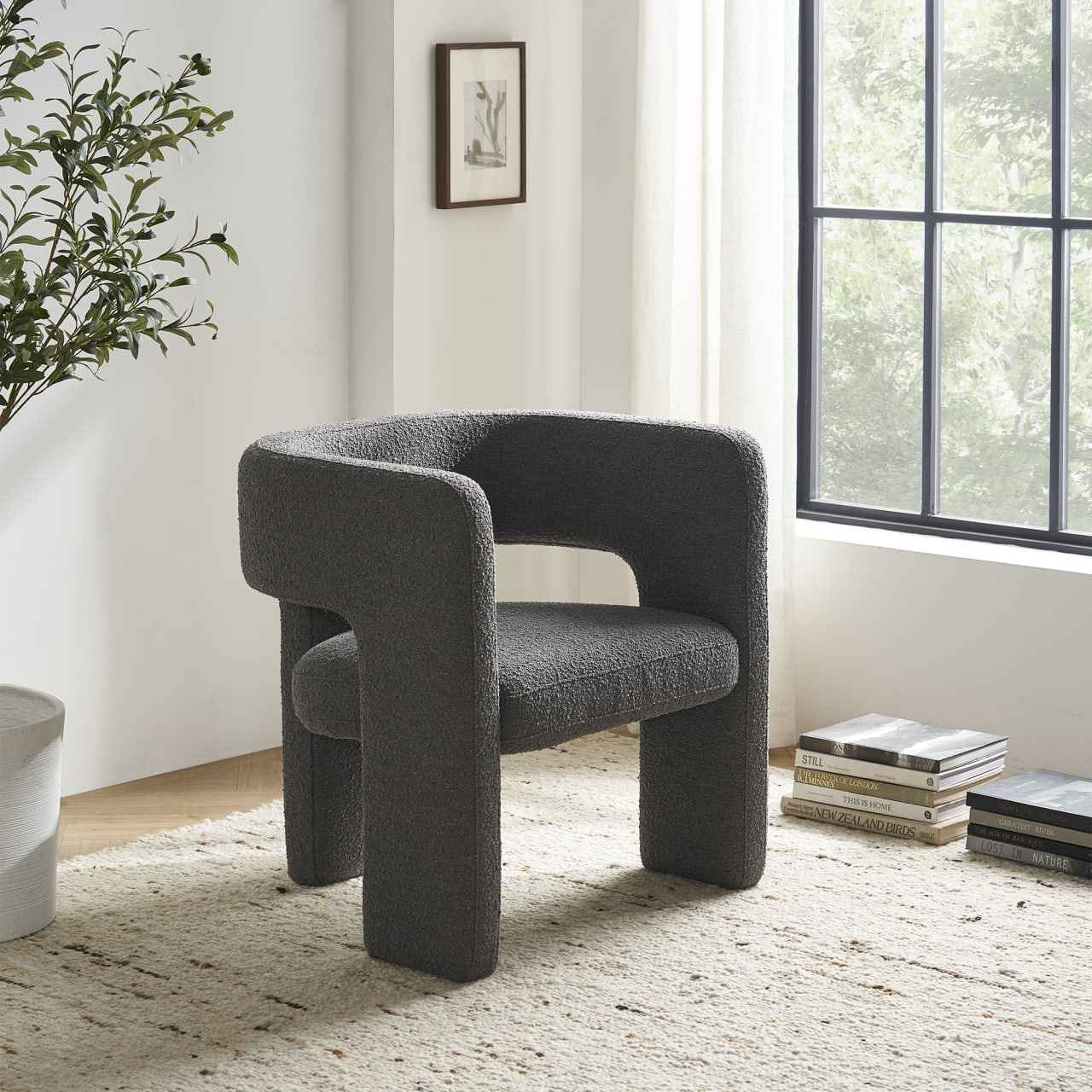 Limaj Lounge Chair