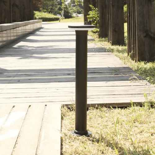 Sleek Circular Bollard Light
