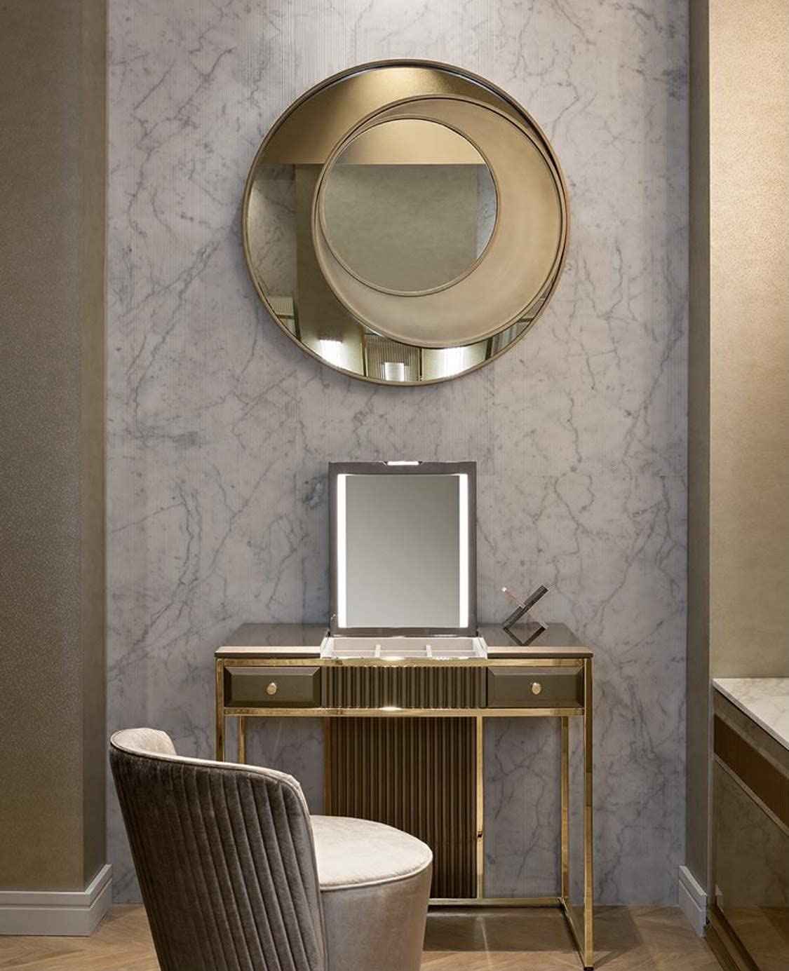 Gold Eclipse Unique Wall Mirror