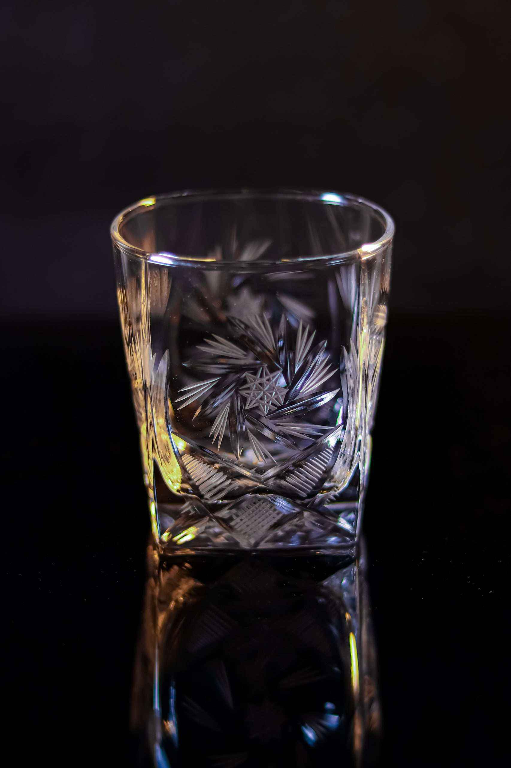 Accent Crystal Whiskey Glass