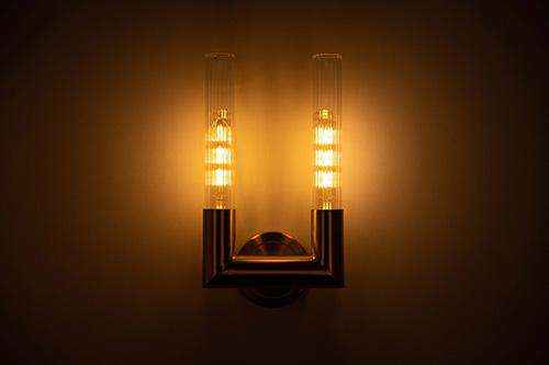 Salvo Wall Lamp