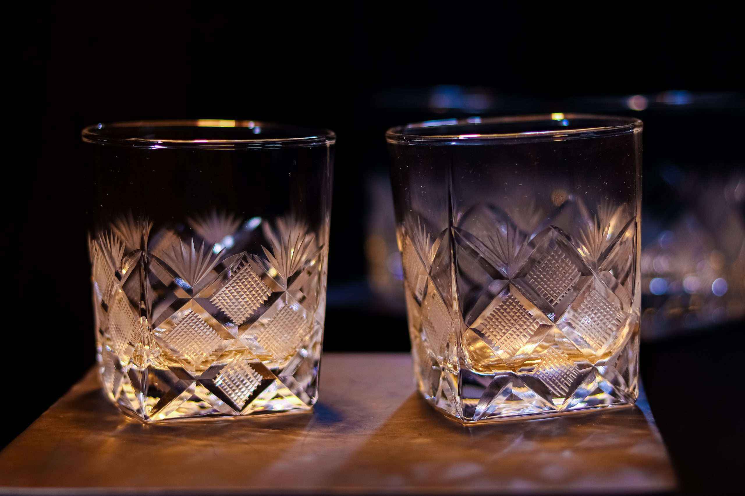 Old Fashioned Crystal Whiskey Glass