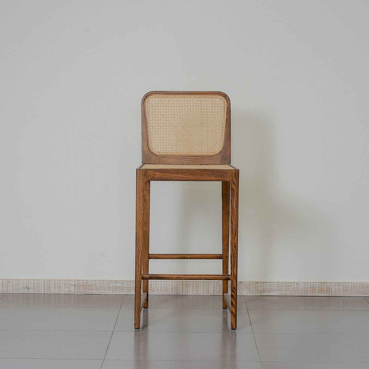 Arm Chair – Lacuna