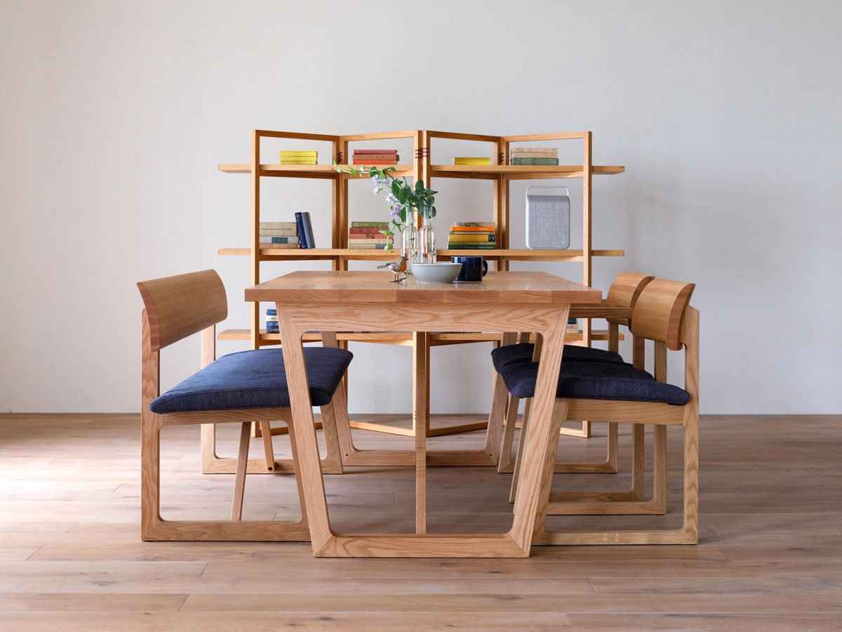 Lacuna – Dining Table