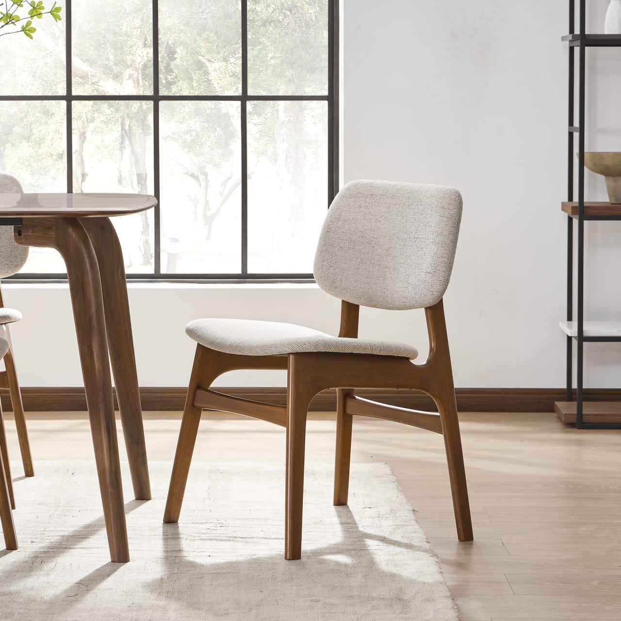 Arcue Bar Stool