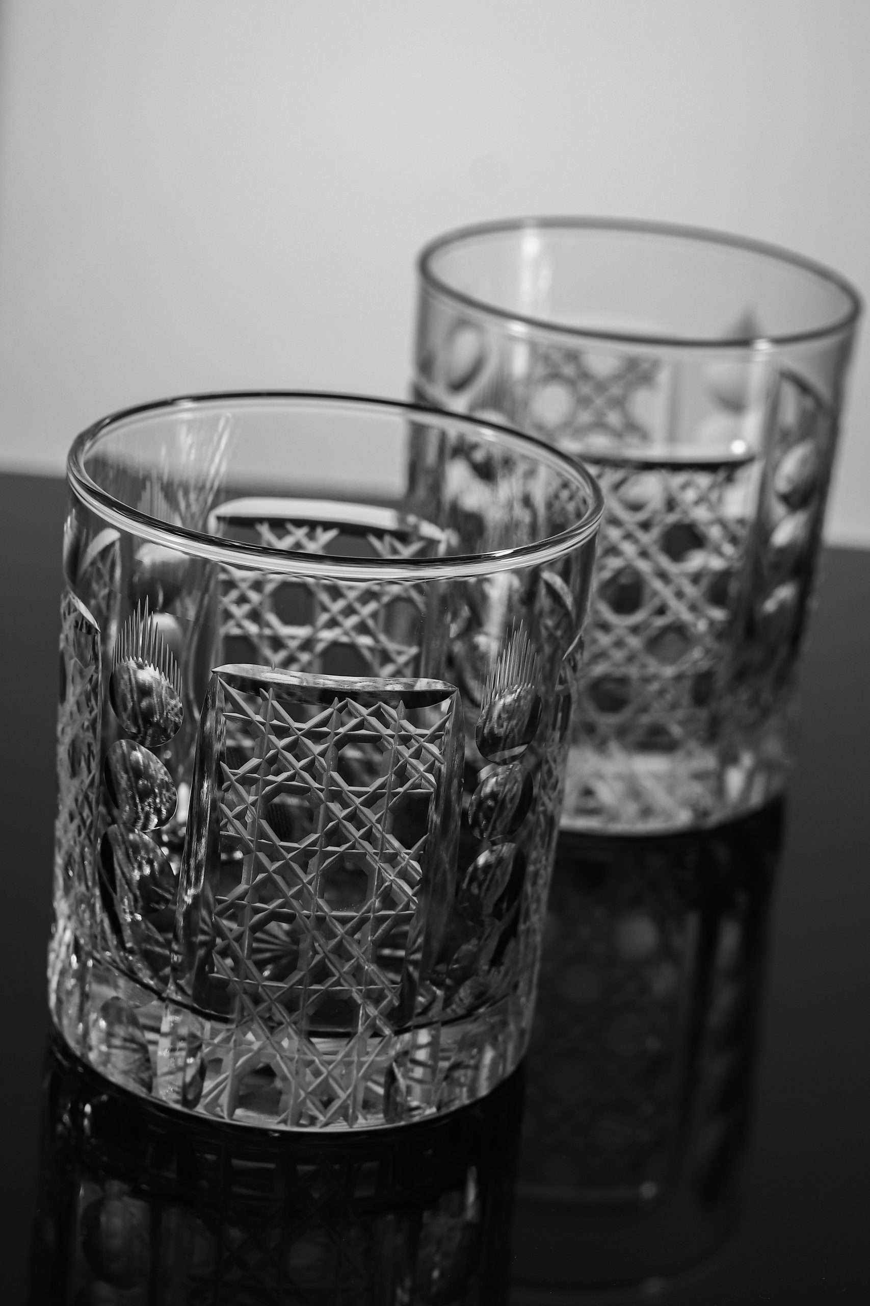 Bubble Design Unique Whiskey Glasses