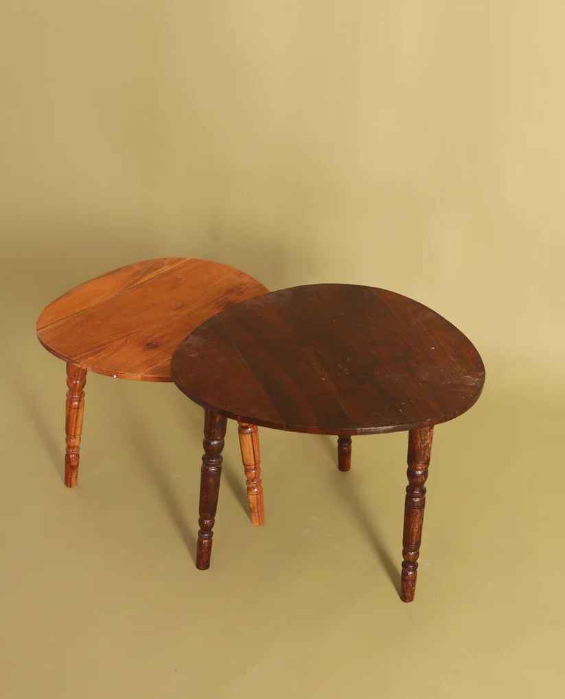 Canti Table