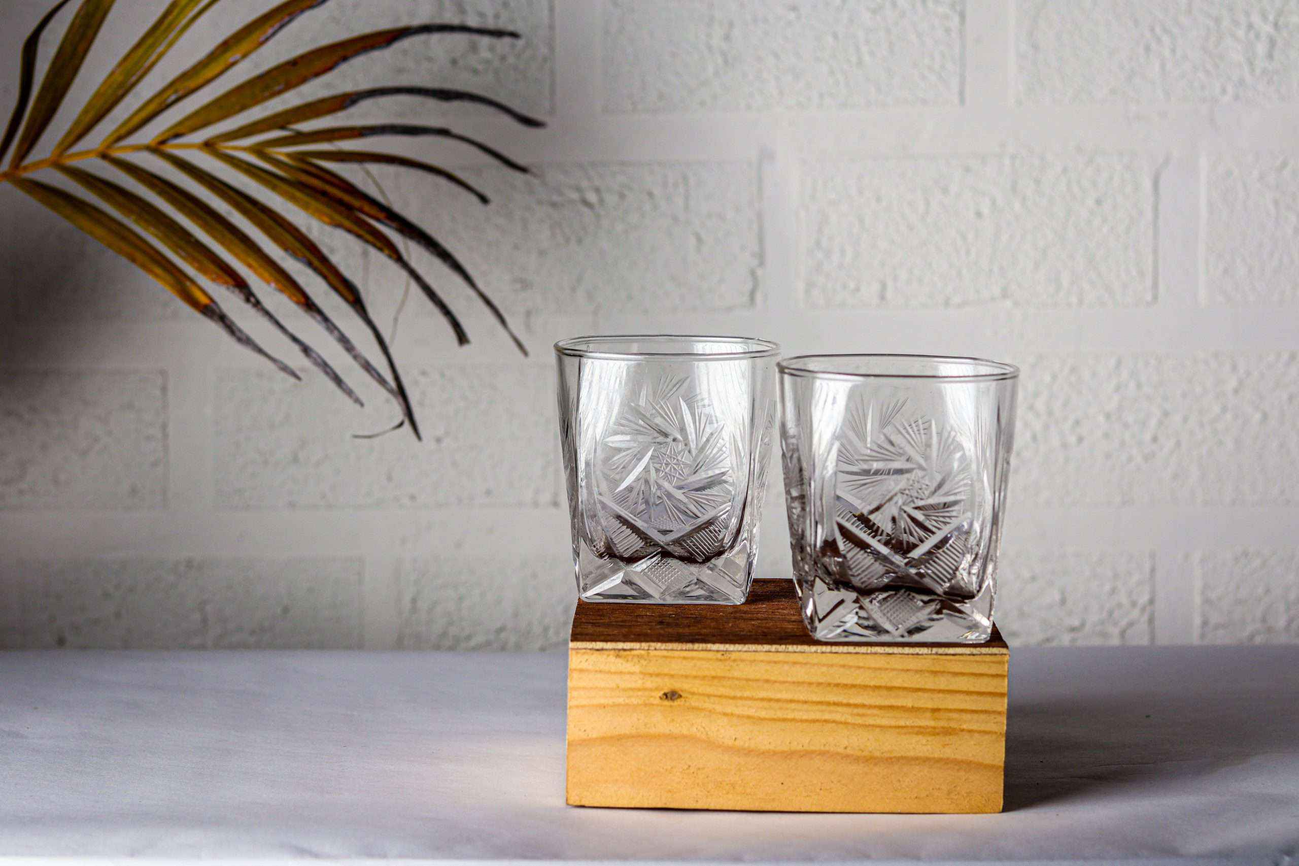 Accent Crystal Whiskey Glass