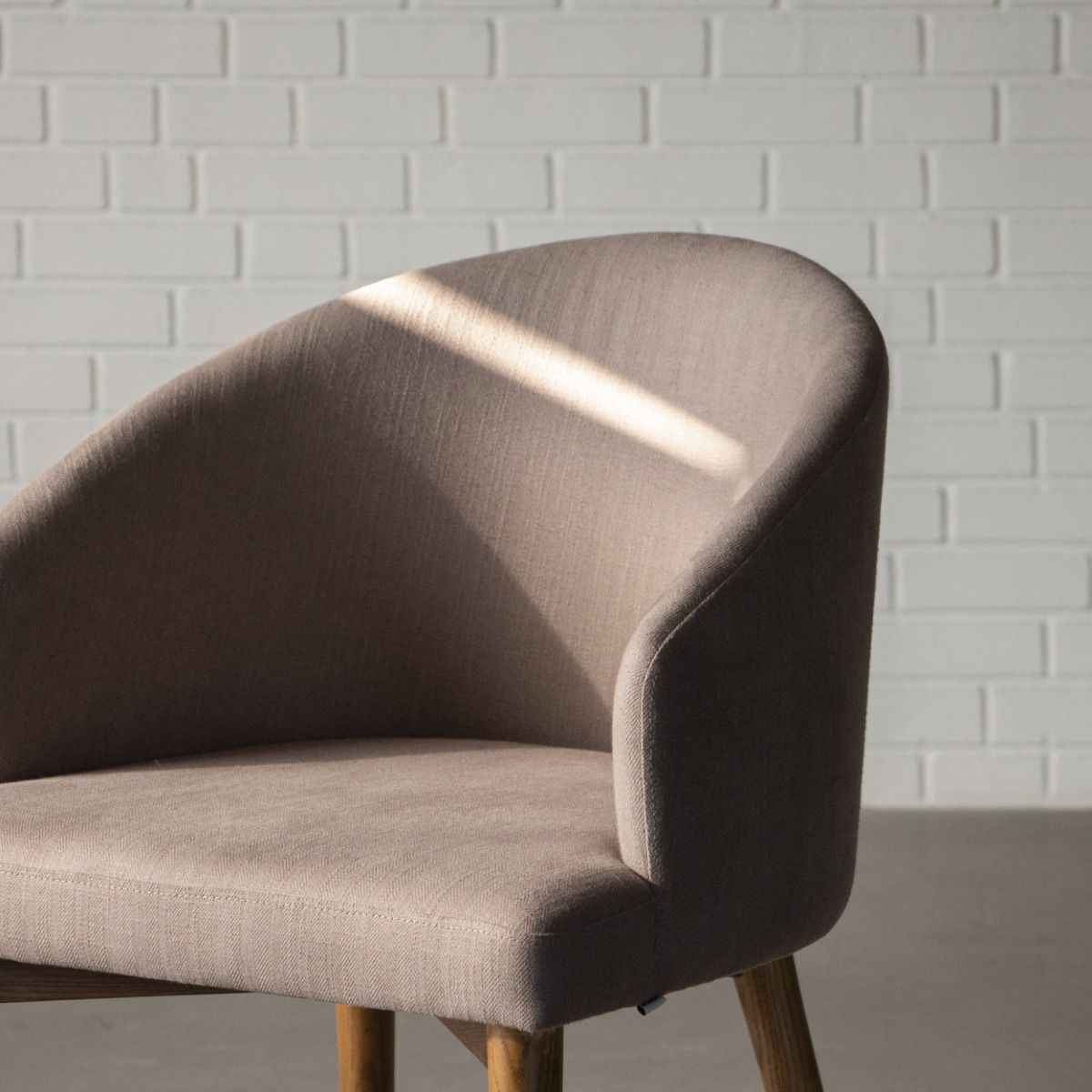 Grace Slipper Chair