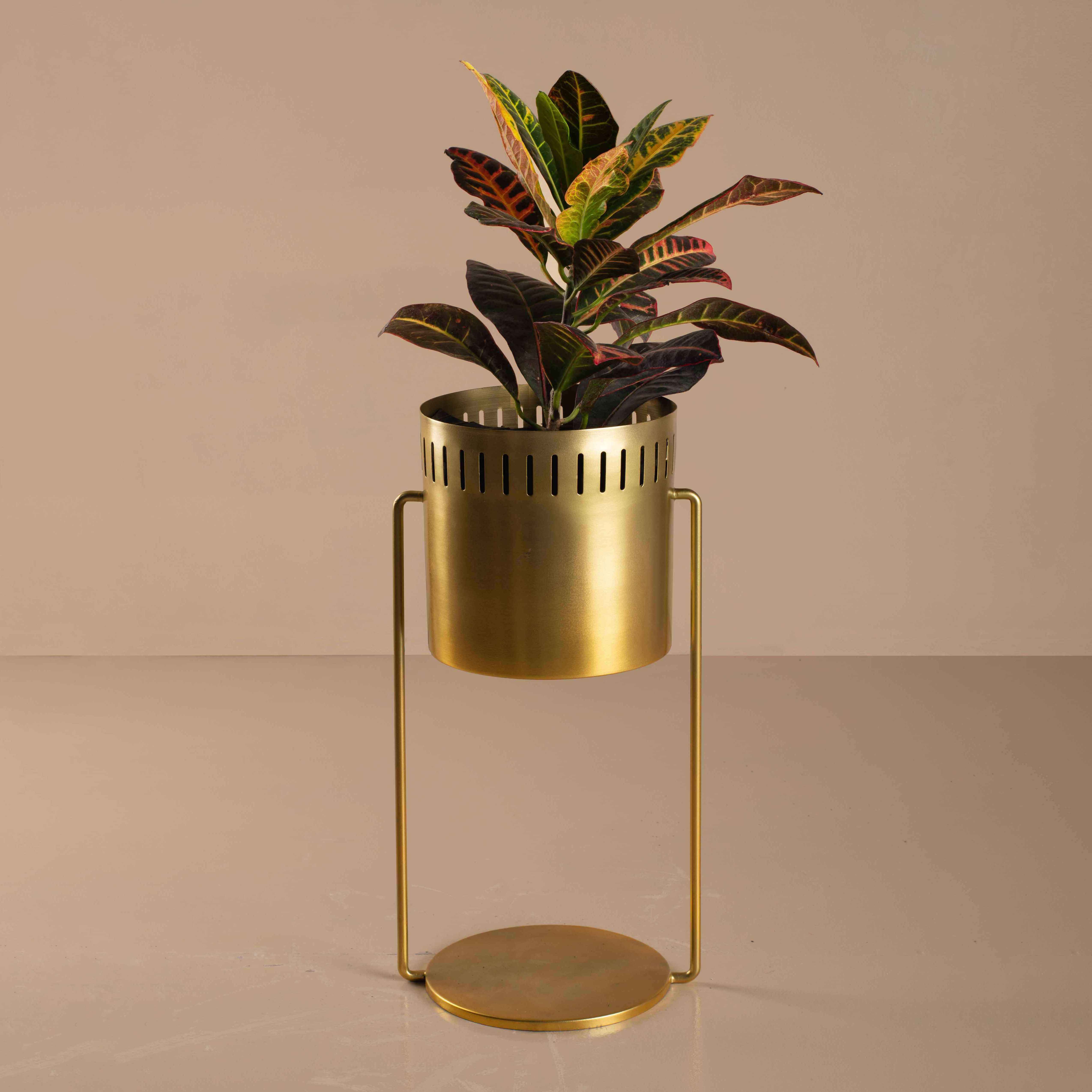 Muun Tripod Planter