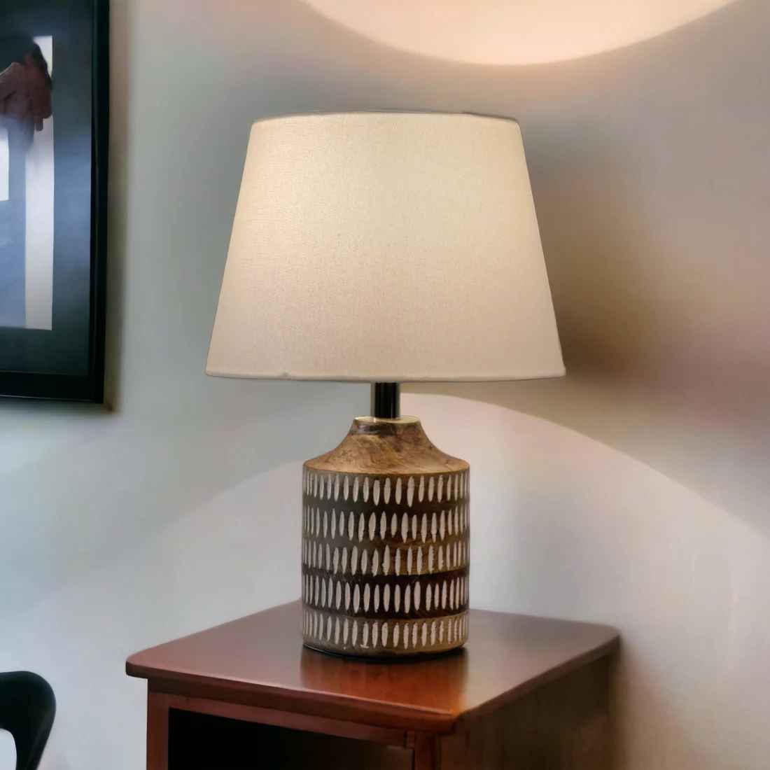 NAYBU Straight Table Lamp