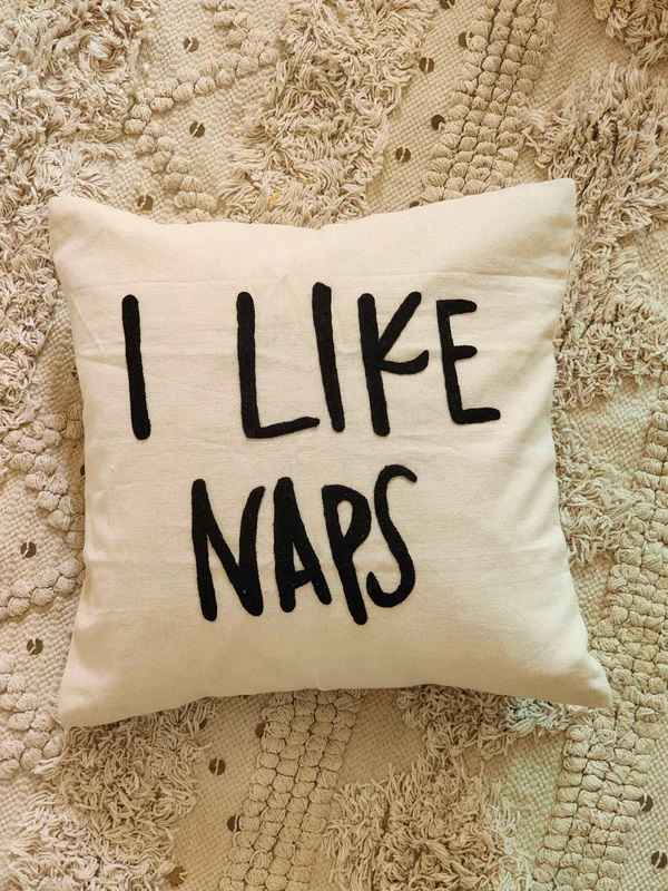 I like naps pillow
