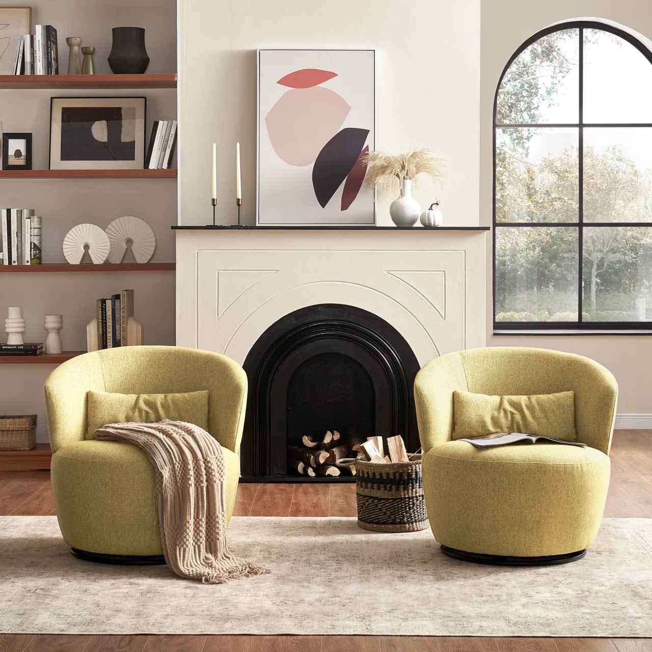 Daisy Swivel Chair