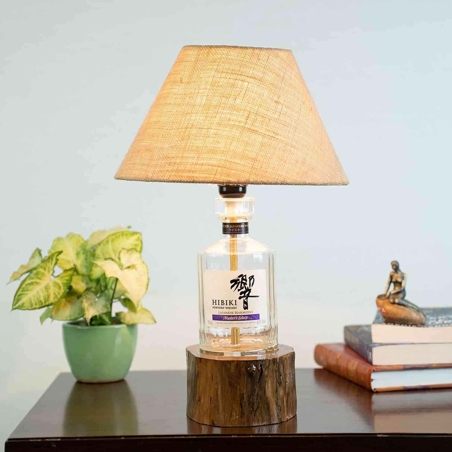 Wood Base Solid Table Lamp