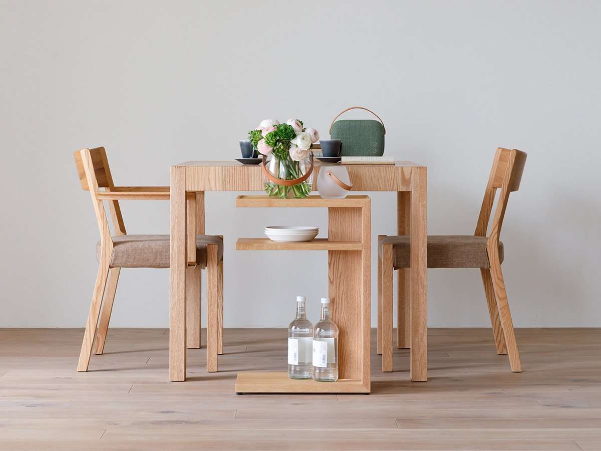 Felicity – Dining Table