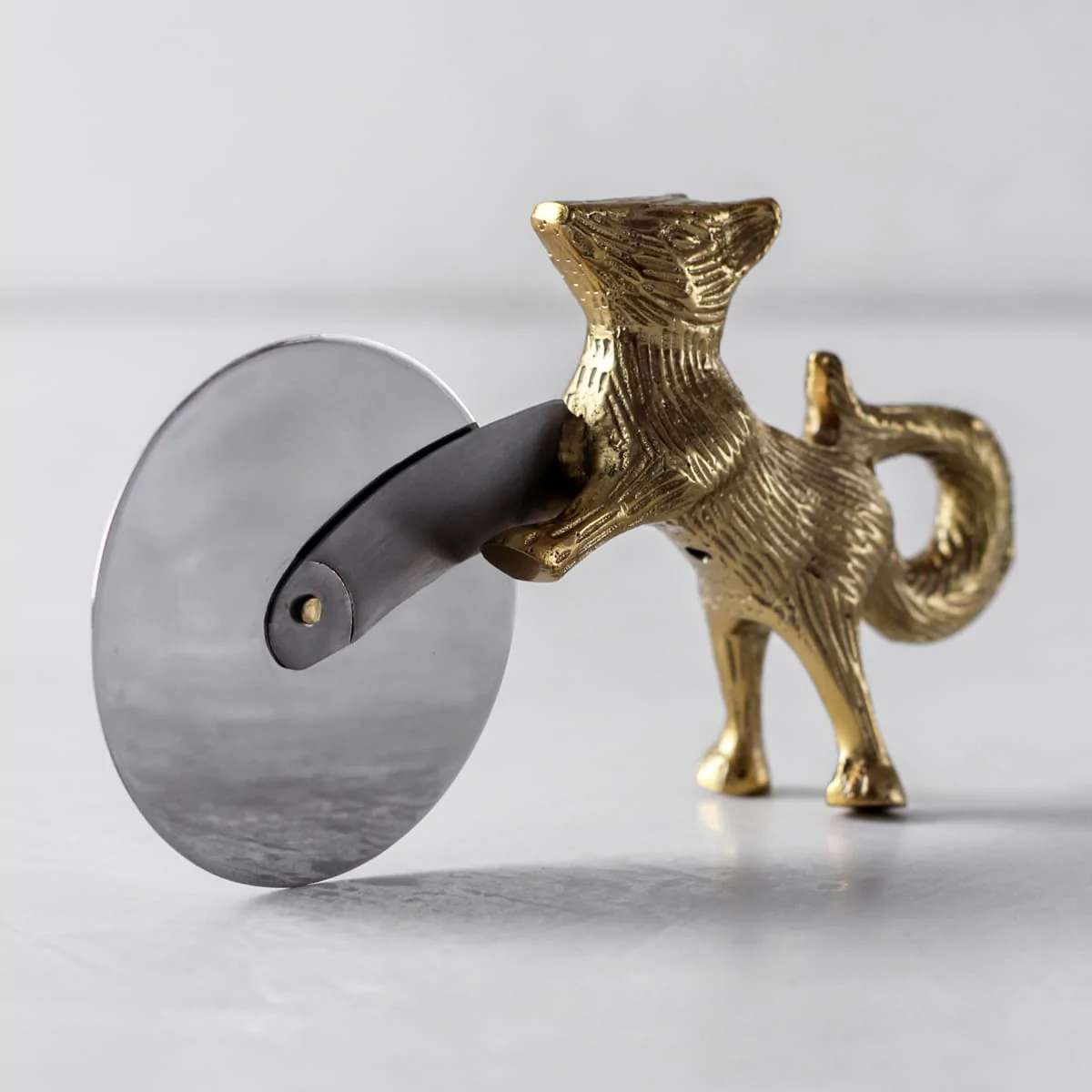 Oliver Brass Fox Pizza Cutter