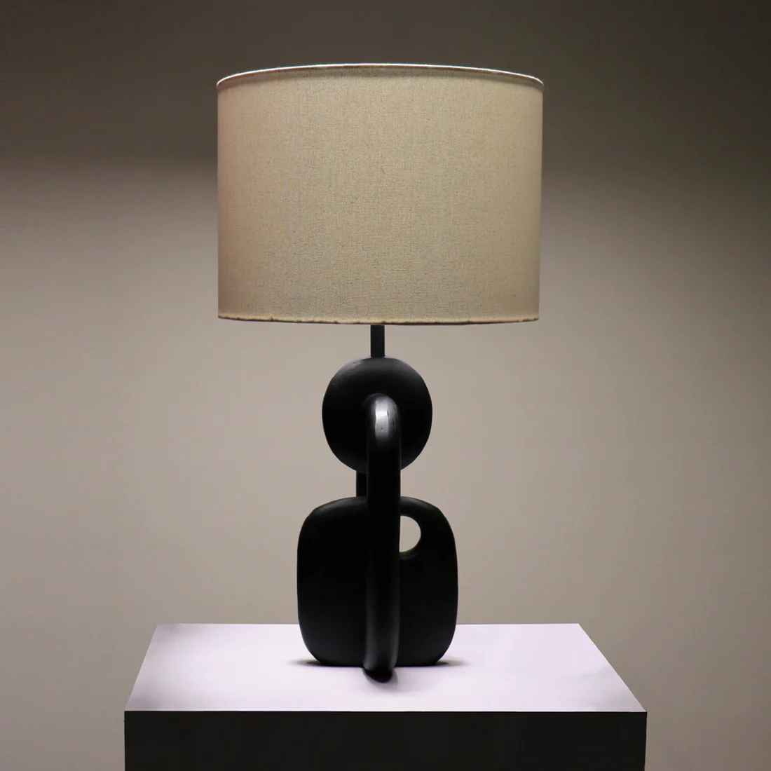 Novum Table Lamp