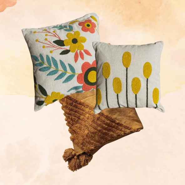 Zenia Illustrated Pillow