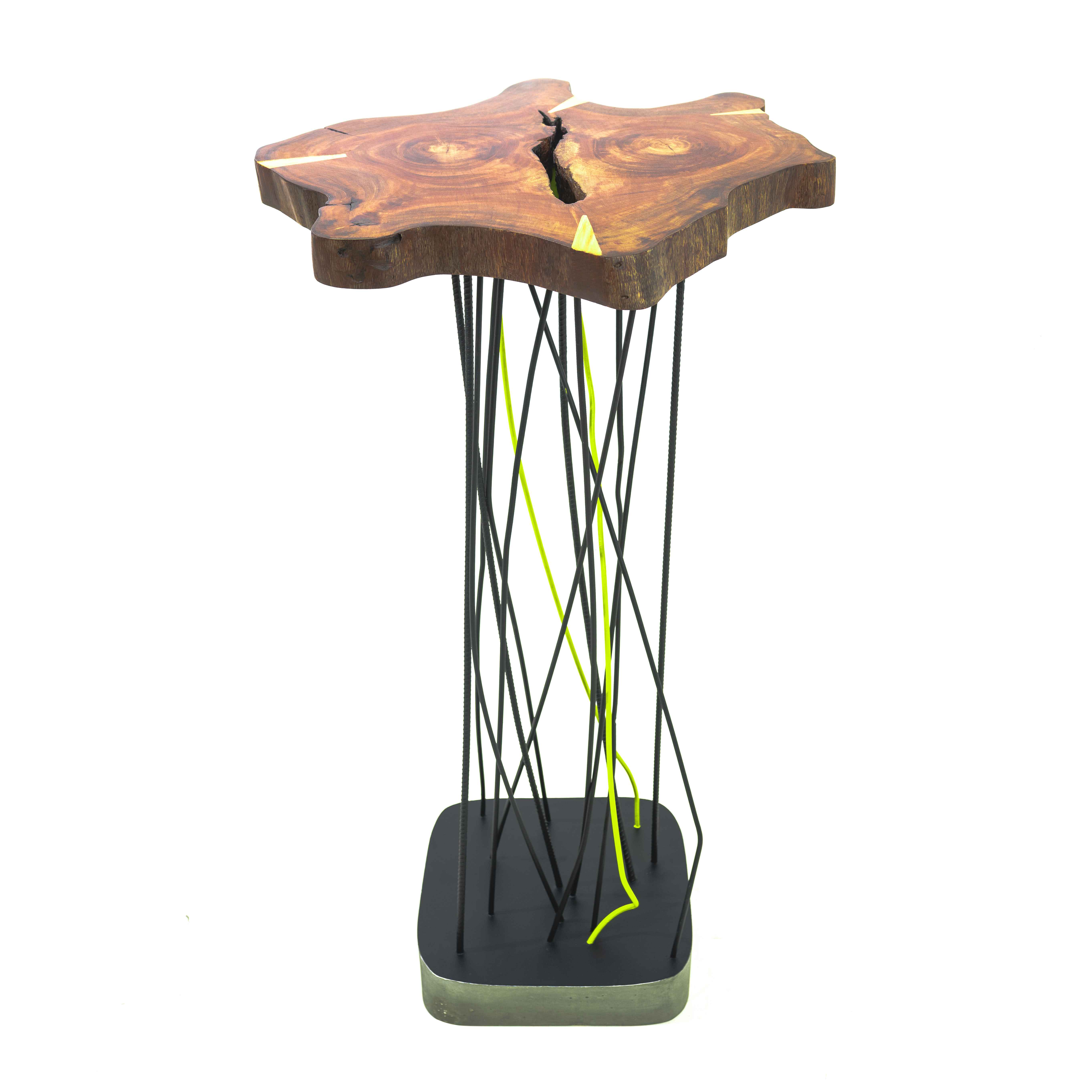 Canti Table