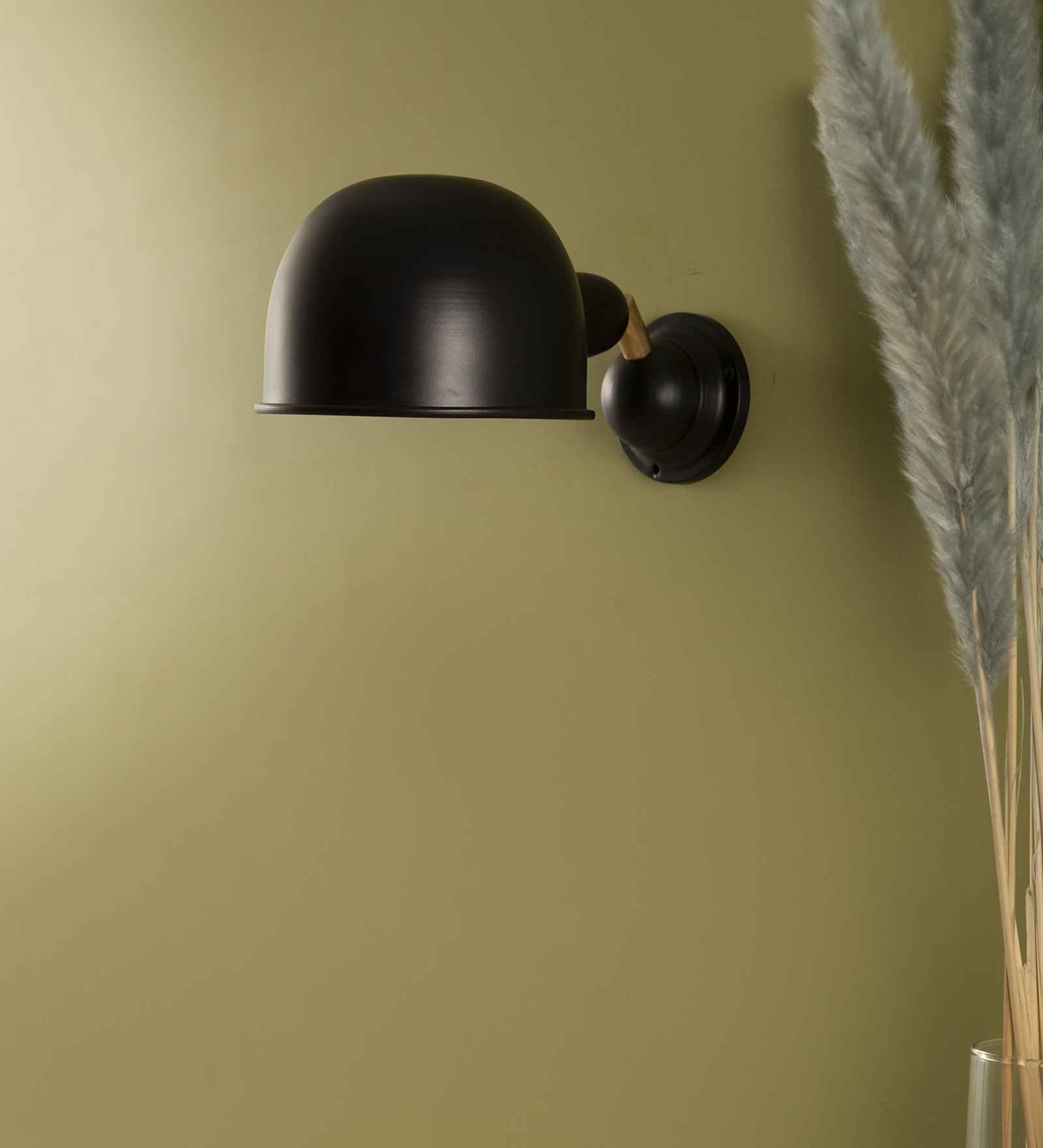 Ydoo Wall Mounted Wall Sconce