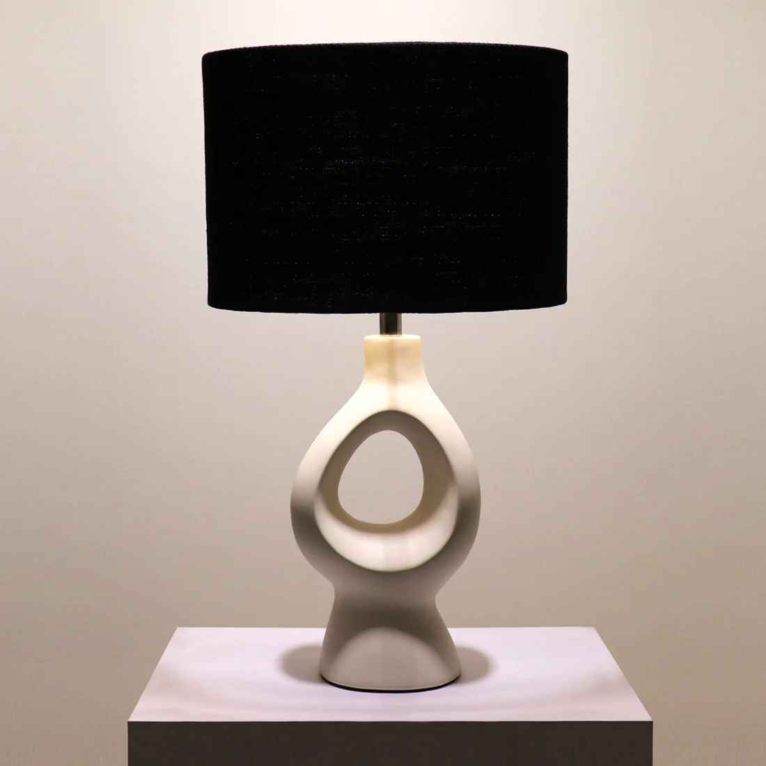 Void Cermamic Table Lamp