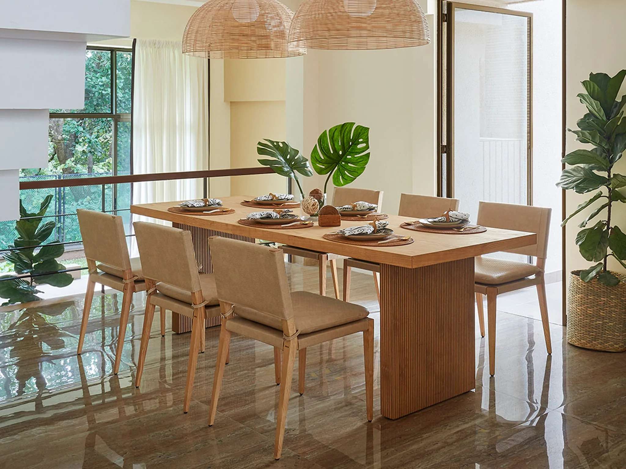 Rygal Dining Table