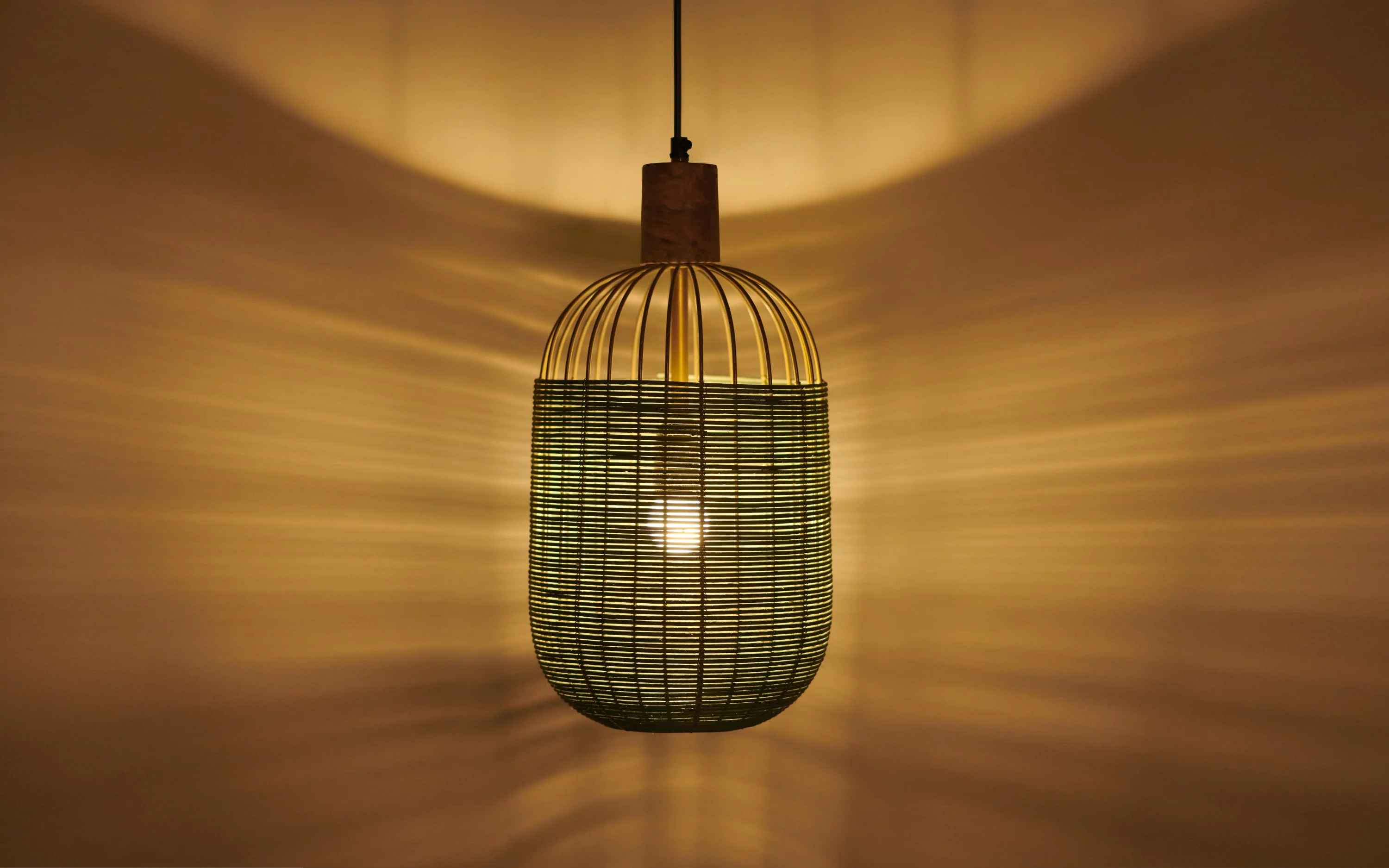 Henka Green Hanging Lamp Tall