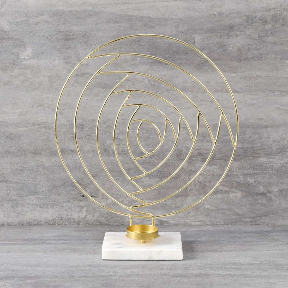 Coron Circular Shaped Candle Holder