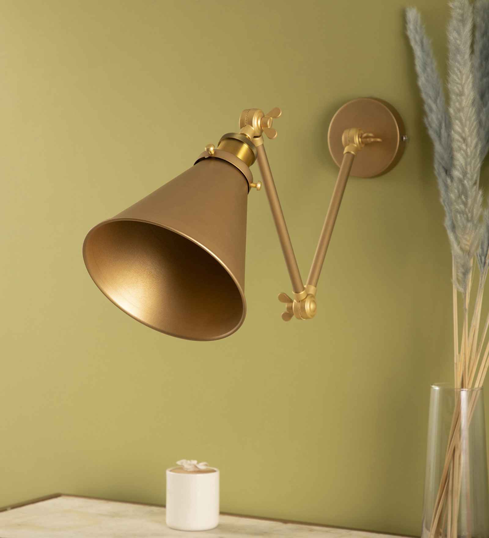 Mimmic Gold Wall Sconce