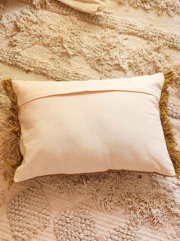 Zenia Illustrated Pillow