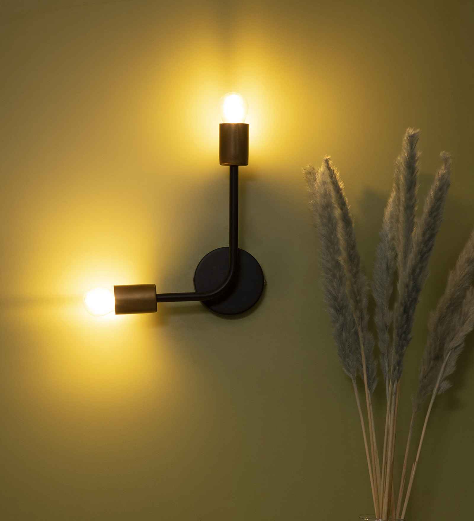 Ostaria Wall Sconce Black