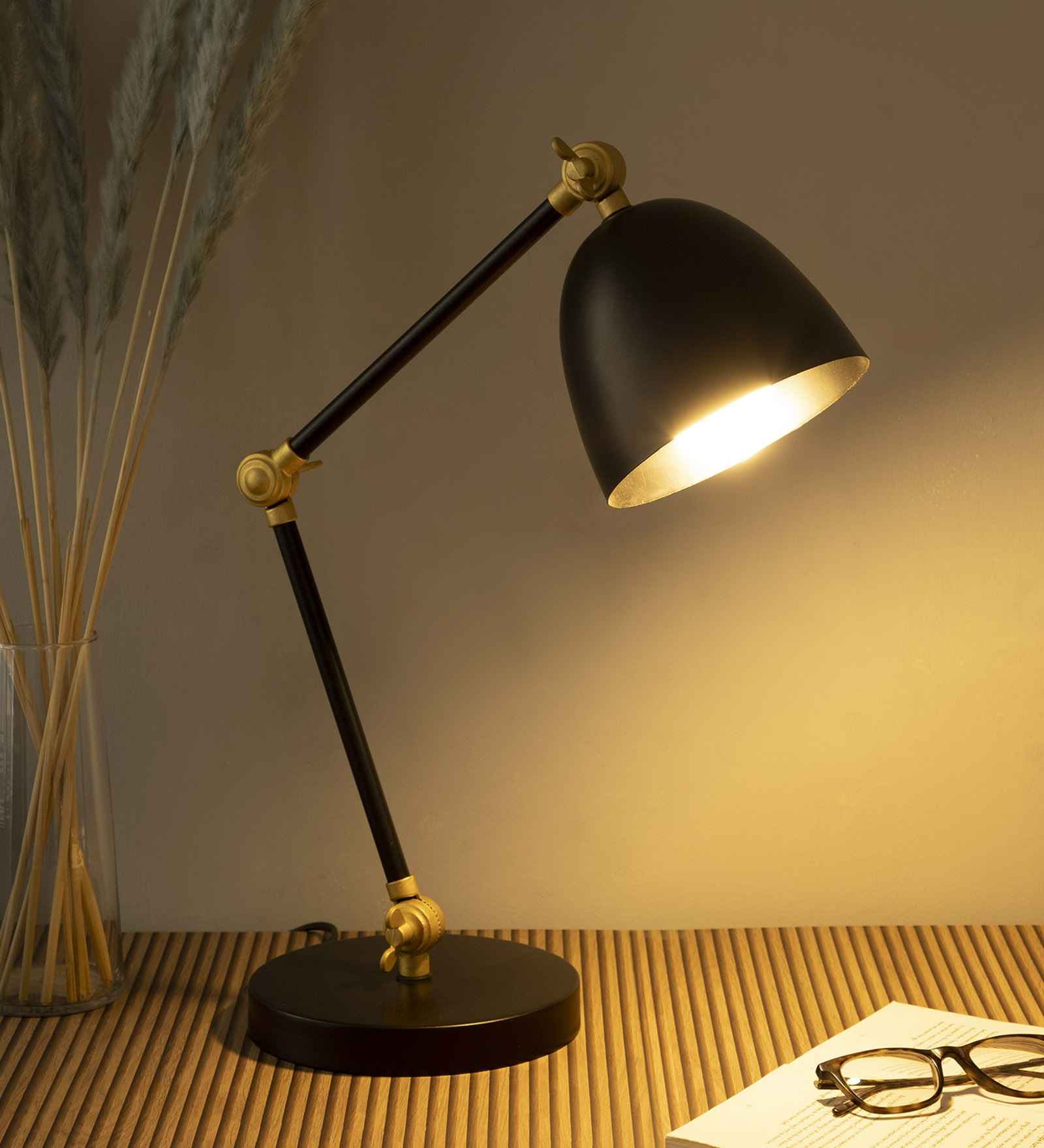 Lucca Gold Table Lamp With Metal Base