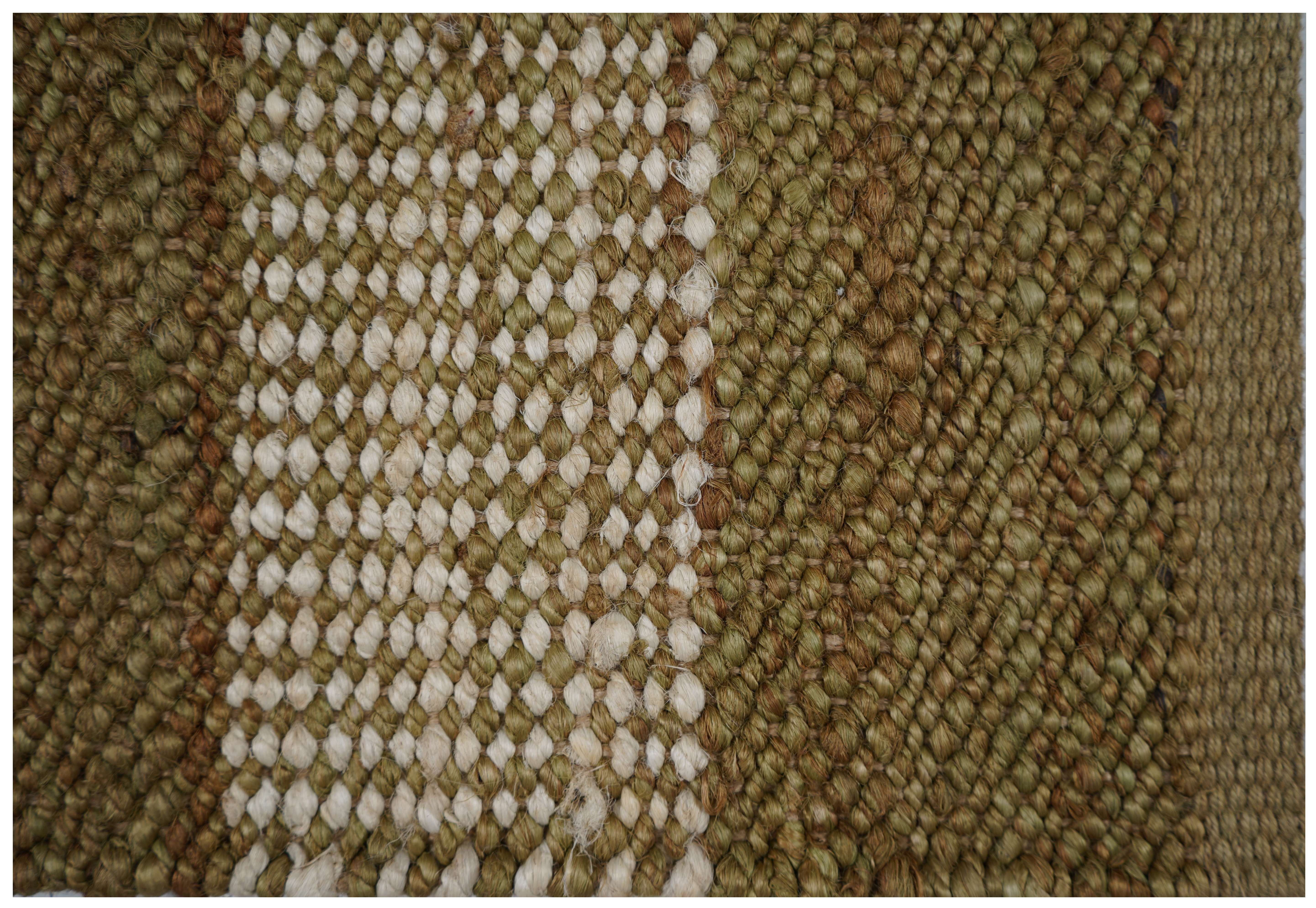 CREAM & BROWN SPIDER WEAVE RUG