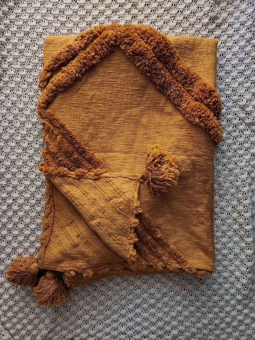 Maya Tufted Throw