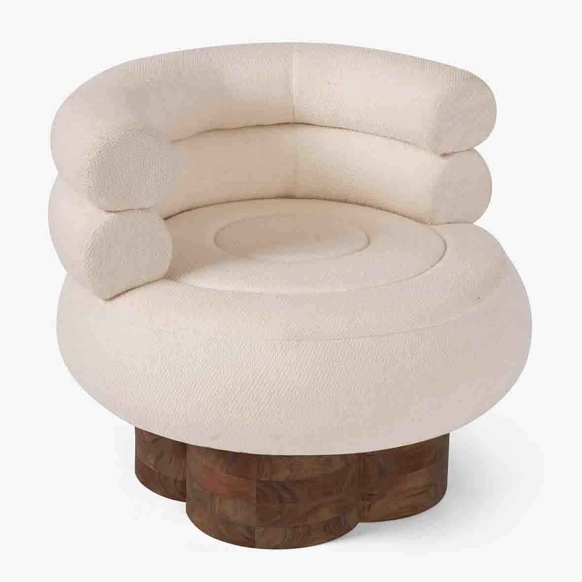 Glamourous Trio Ring Ottoman