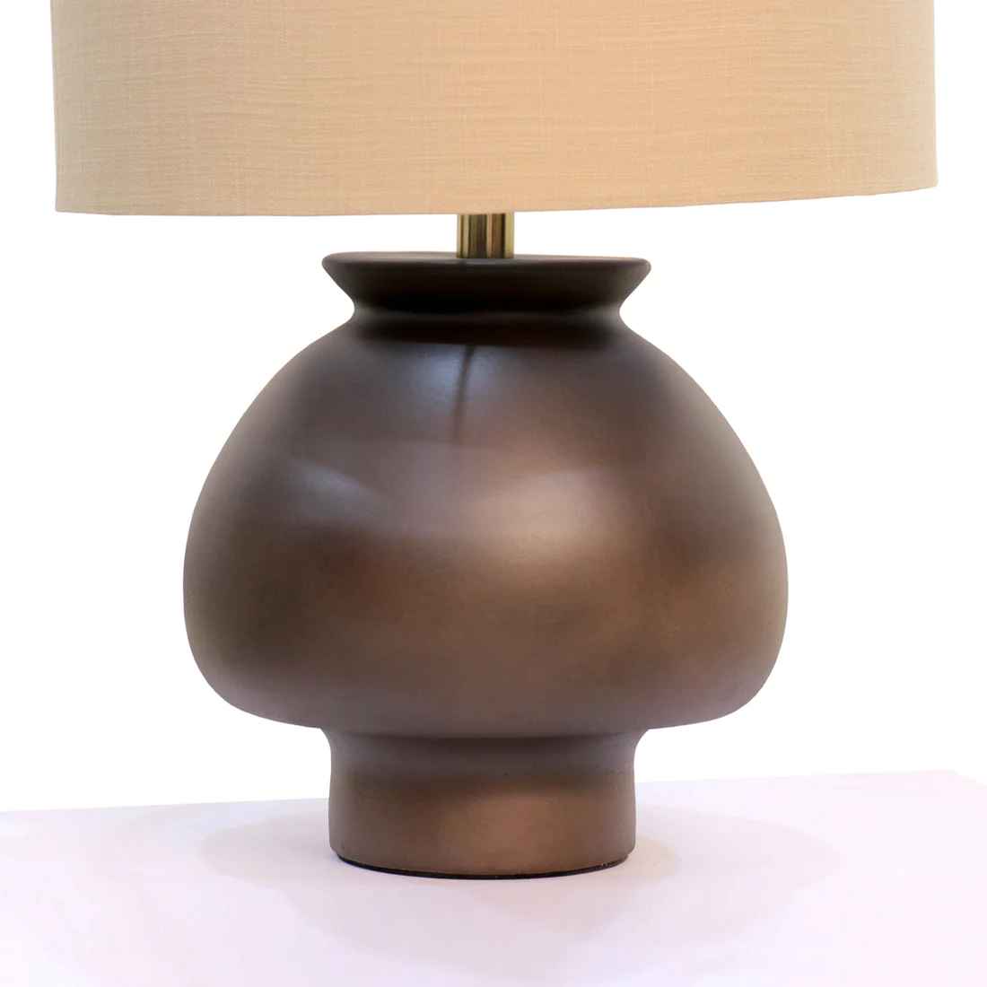 Cleo Resin Table Lamp