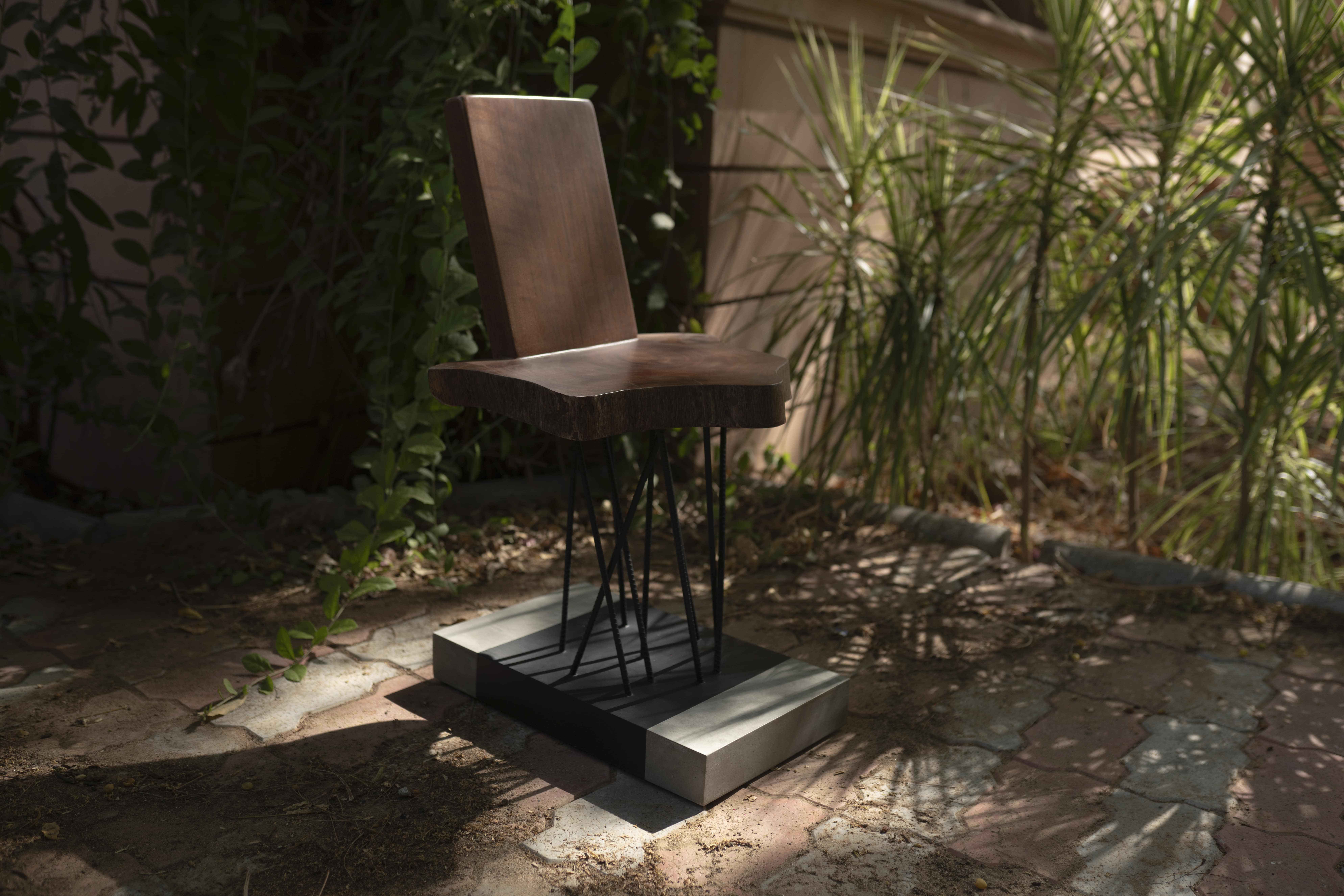 Canti Table