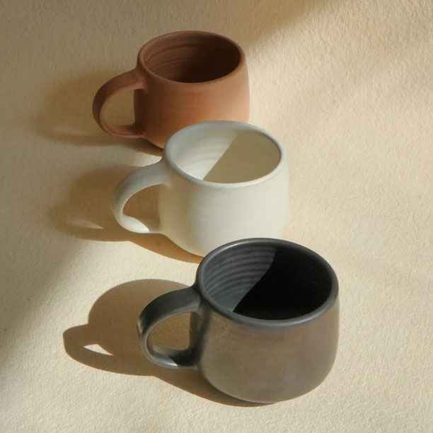 Monique Spotted Ceramic Cup with Golden Handle - Set of 2