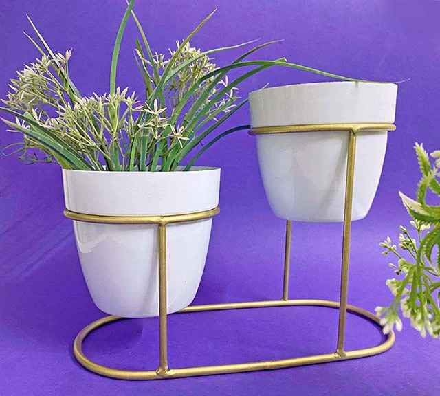 Pots & Planters