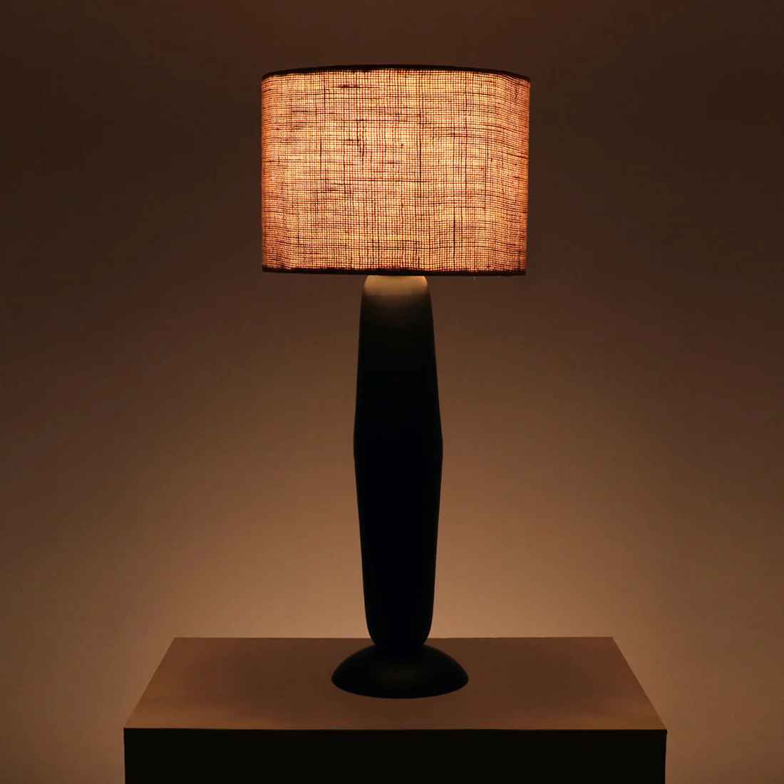 Noirjute Table Lamp