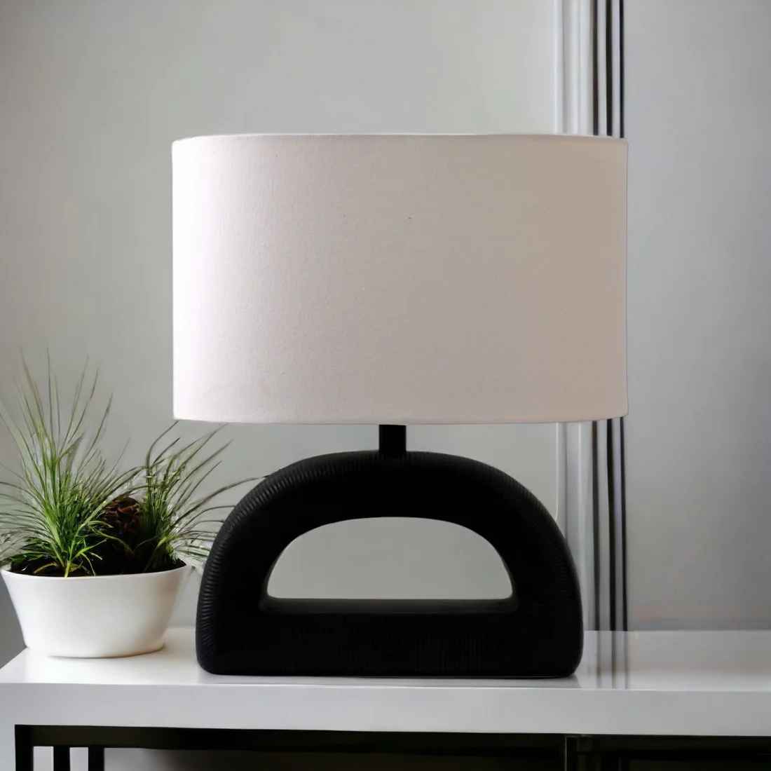 Klint Ray Table Lamp