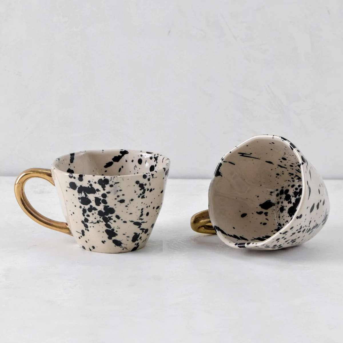 The Neel Collection Dual Tone textured Mugs