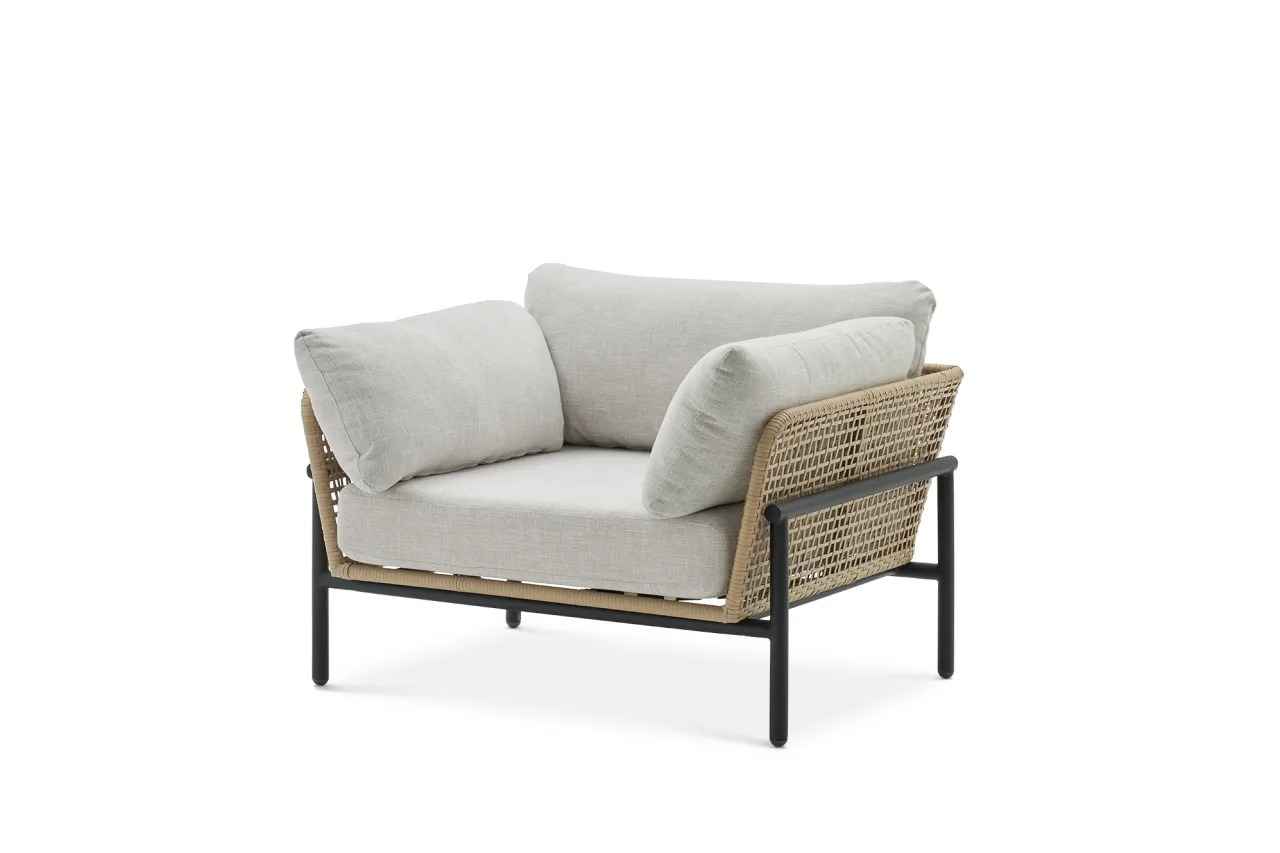 Limaj Lounge Chair